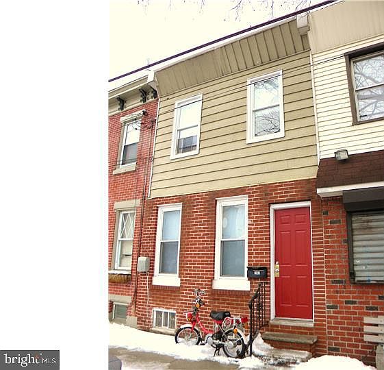 1st image of 2565 Trenton Ave