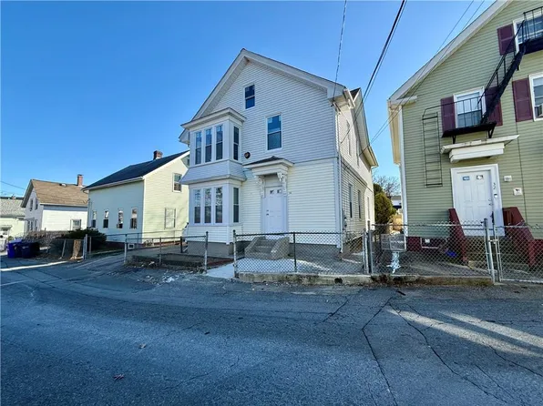 28 Concannon St, Providence, RI 02904