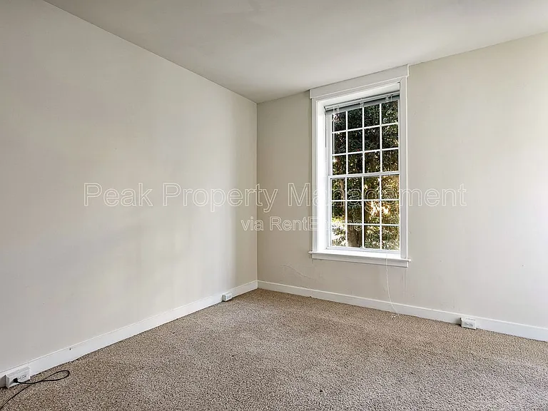 Poythress Apartments — Photo 47