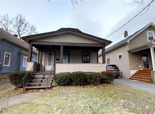 570 E Schenck St, North Tonawanda, NY 14120