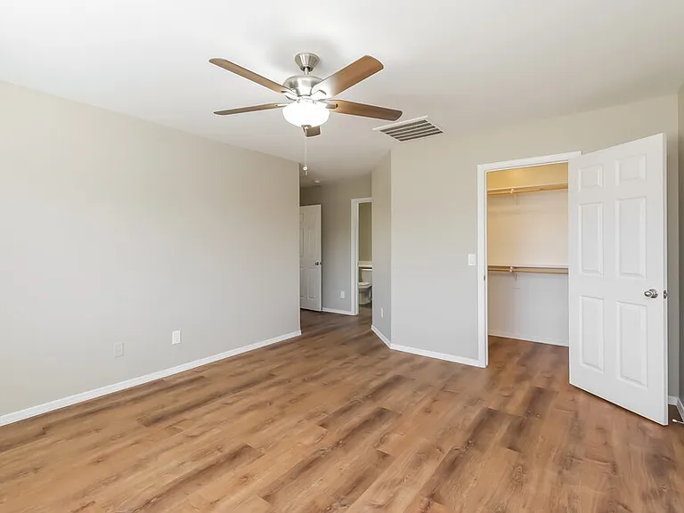 2049 W Gold Mine Way — Photo 10