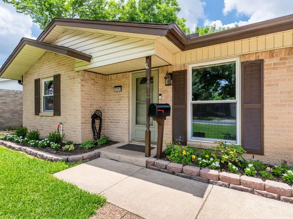 1213 Trellis Dr, Garland, TX 75040