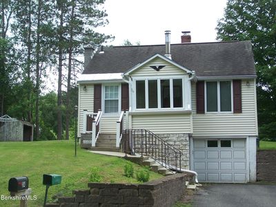34 Bryant St, Pittsfield, MA, 01201