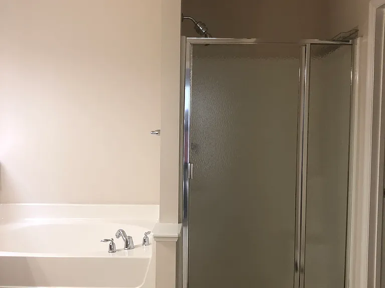 716 Arbor Springs Dr — Photo 18