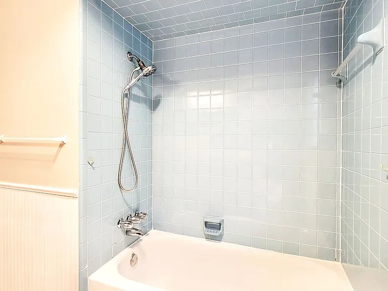 740 Royal Ln — Photo 12