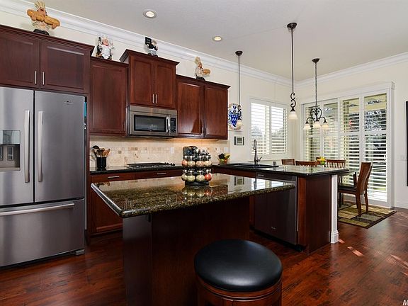 3rd image of 4709 Dewey Orchard Ct