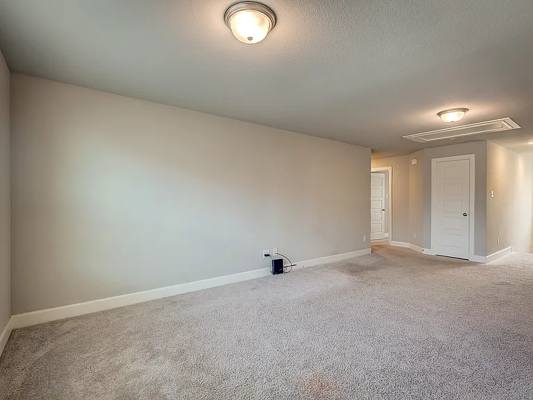 1817 Arbor Dr — Photo 29