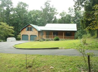 5061 Village Dr, Cohutta, GA 30710