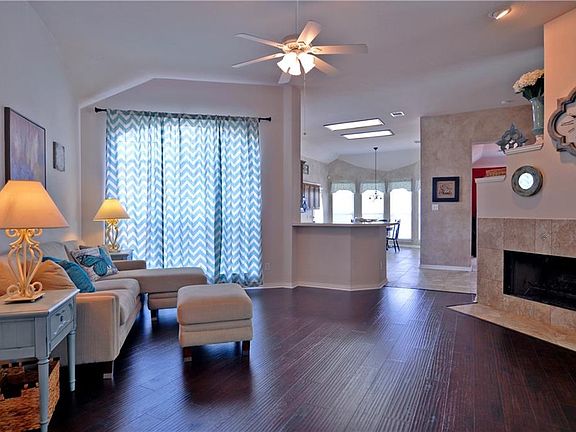 4th image of 1516 New Haven Dr