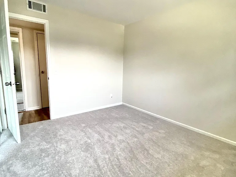 625 W Oakley Ave #2-W — Photo 17
