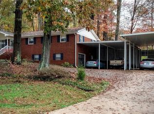 233 Rolling Park Dr, Lexington, NC 27295