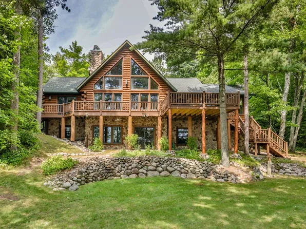12873 N Sand Lake Dr, Lac Du Flambeau, WI 54538