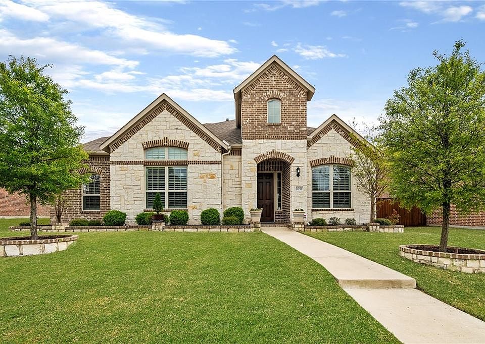 1st image of 1051 Enchanted Rock Dr