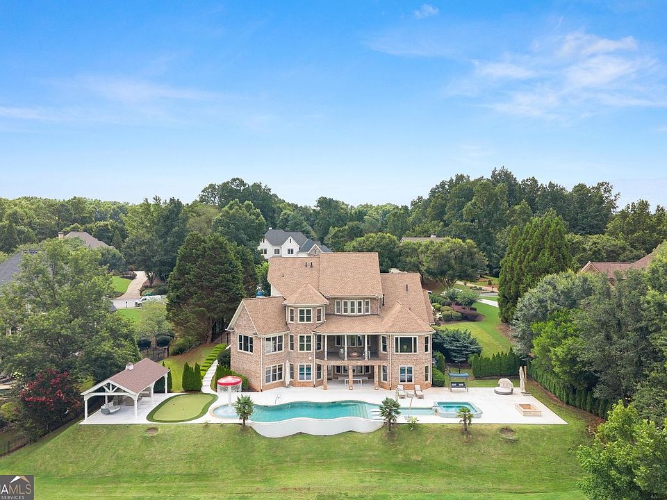 1st image of 15884 Meadow King Ct