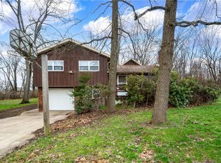 120 Braethorn Dr, Butler, PA 16001