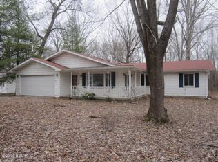108 White Oak Park Ln, Bluford, IL 62814