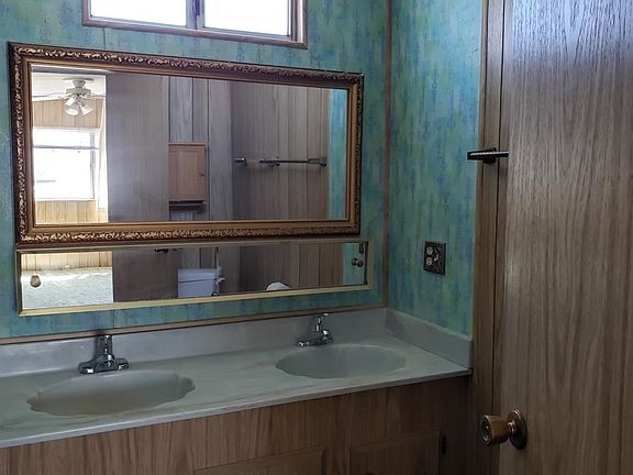 5th image of 4211 Bouquet Way #30