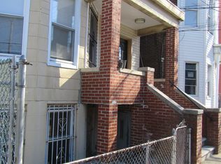 813 E 227th St #1B, Bronx, NY 10466
