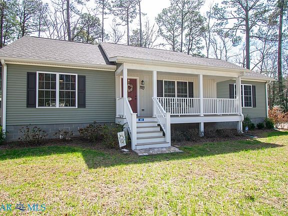 3rd image of 48 Lane Rd