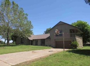 8225 S Wright Pl, Broken Arrow, OK 74014
