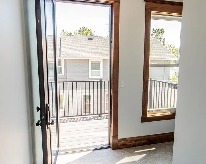 802 S Lake Ave #3 — Photo 9