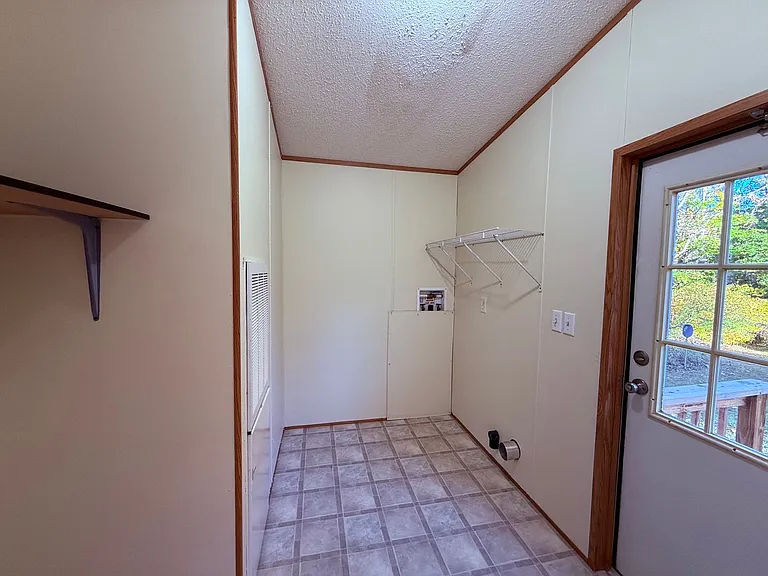 1650 Keisters Branch Rd — Photo 4