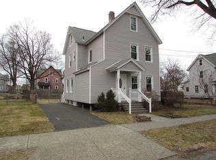 32 Hampden St, West Springfield, MA 01089