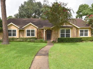 2535 Hollow Hook Rd, Houston, TX 77080