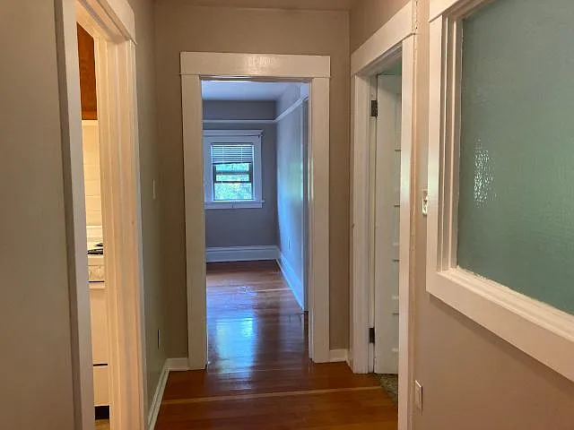 1722 W 11th Ave #5 — Photo 11