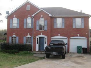 3997 Ambrose Ridge Ct, Ellenwood, GA 30294