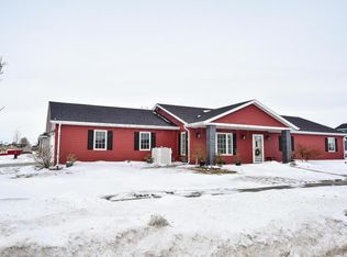 5998 Autumn Dr S, Fargo, ND 58104