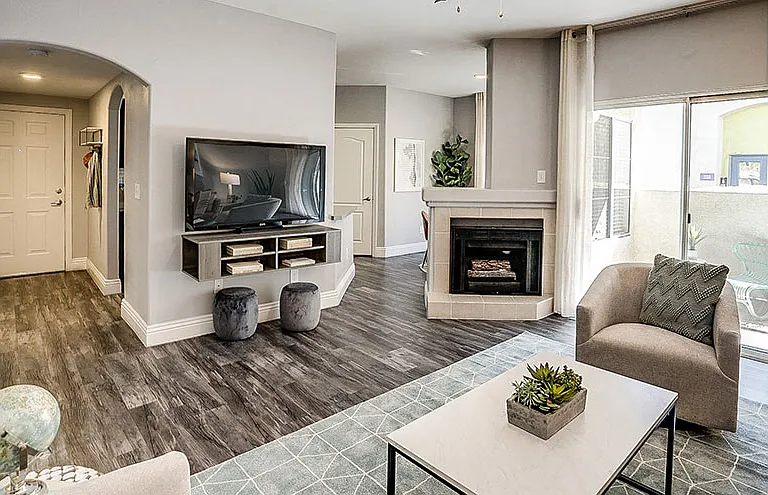 Torreyana Apartment Homes — Photo 1