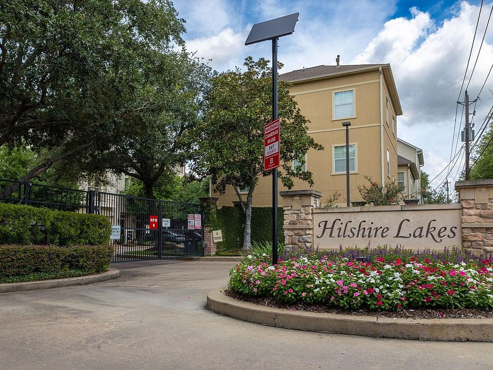 1st image of 8810 Lakeshore Bend Dr