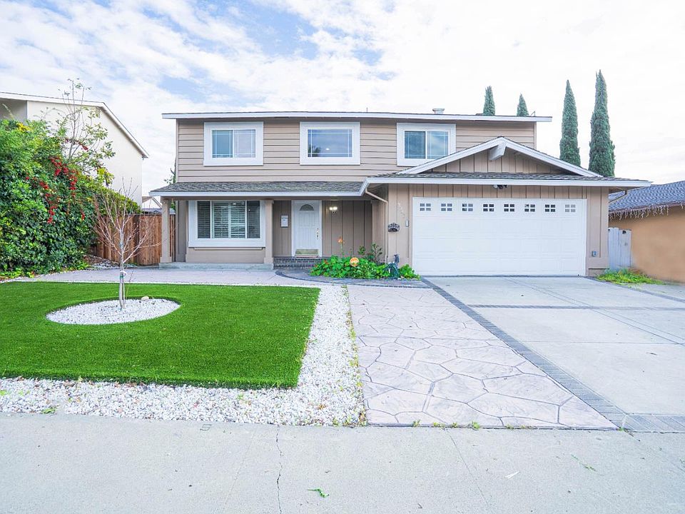 1st image of 3342 San Saba Dr