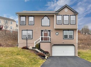 1305 Sandstone Dr, Mc Donald, PA