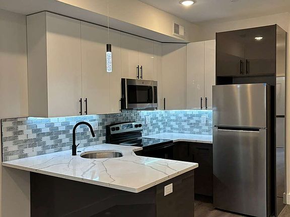2nd image of 713 N 42nd St #2