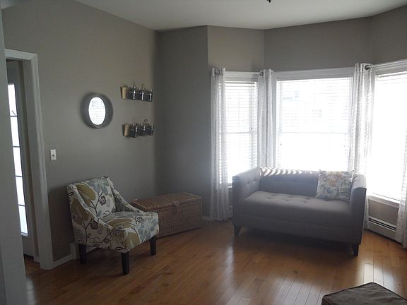 3rd image of 17 Vista Dr