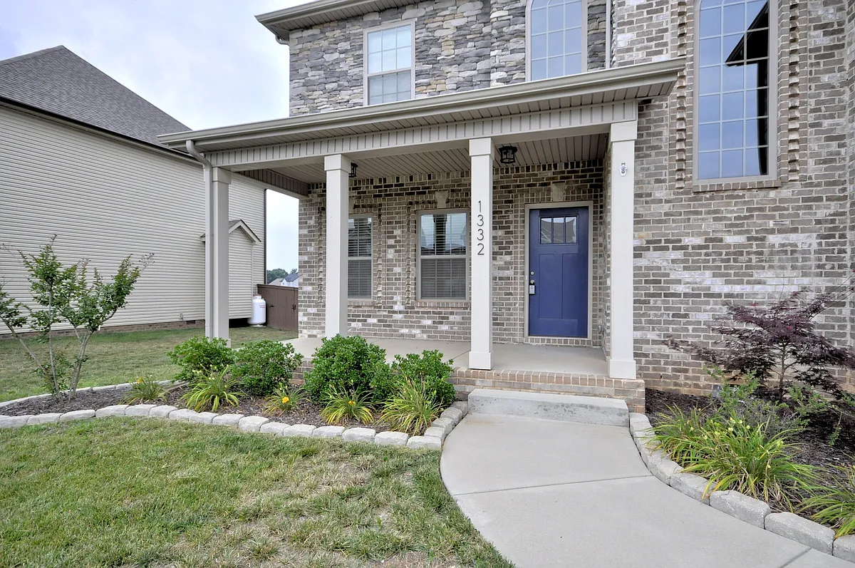 Building Photo - 1332 Juniper Pass