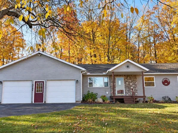 3443 American Way NW, Williamsburg, MI 49690