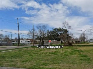 1700 Schnell Dr, Arabi, LA 70032