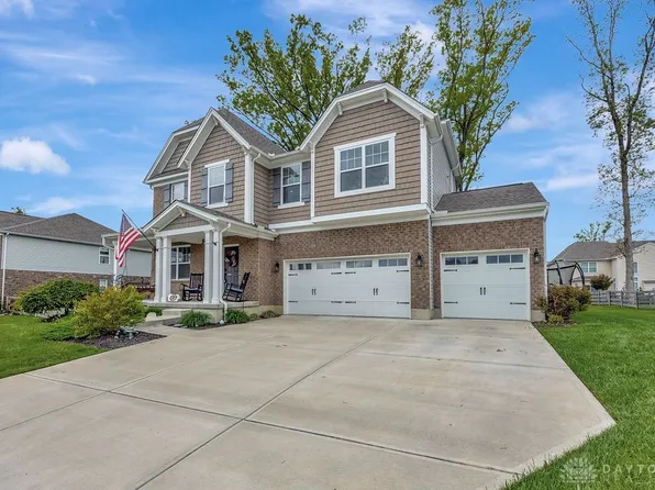 1737 Red Clover Dr, Lebanon, OH 45036