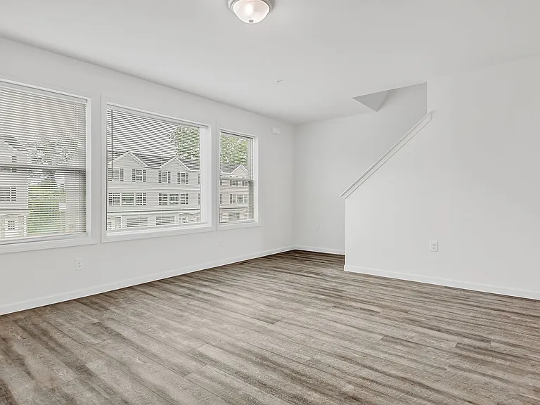 357 Sruthi Dr — Photo 11