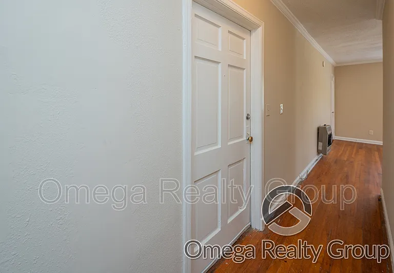 1020 Pershing St #D — Photo 5