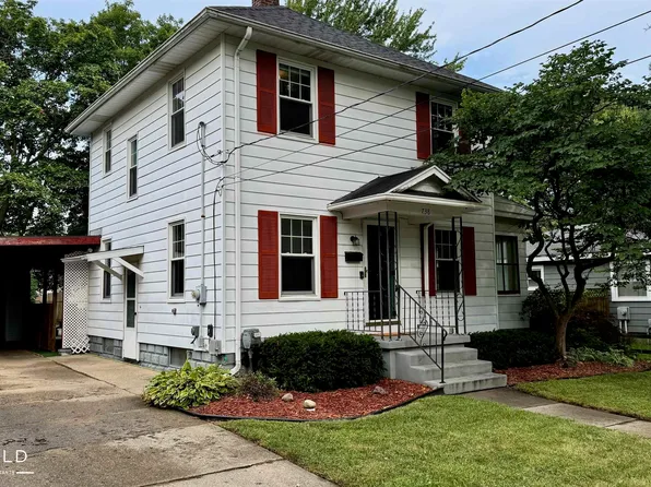 738 Woodlawn Ave, Owosso, MI 48867