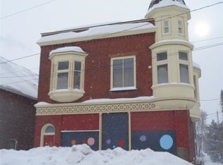 706 Oak St, Calumet, MI 49913