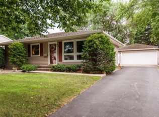 962 16 1/2 St SE, Rochester, MN 55904