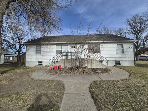 317 14th St S #1, Great Falls, MT 59405