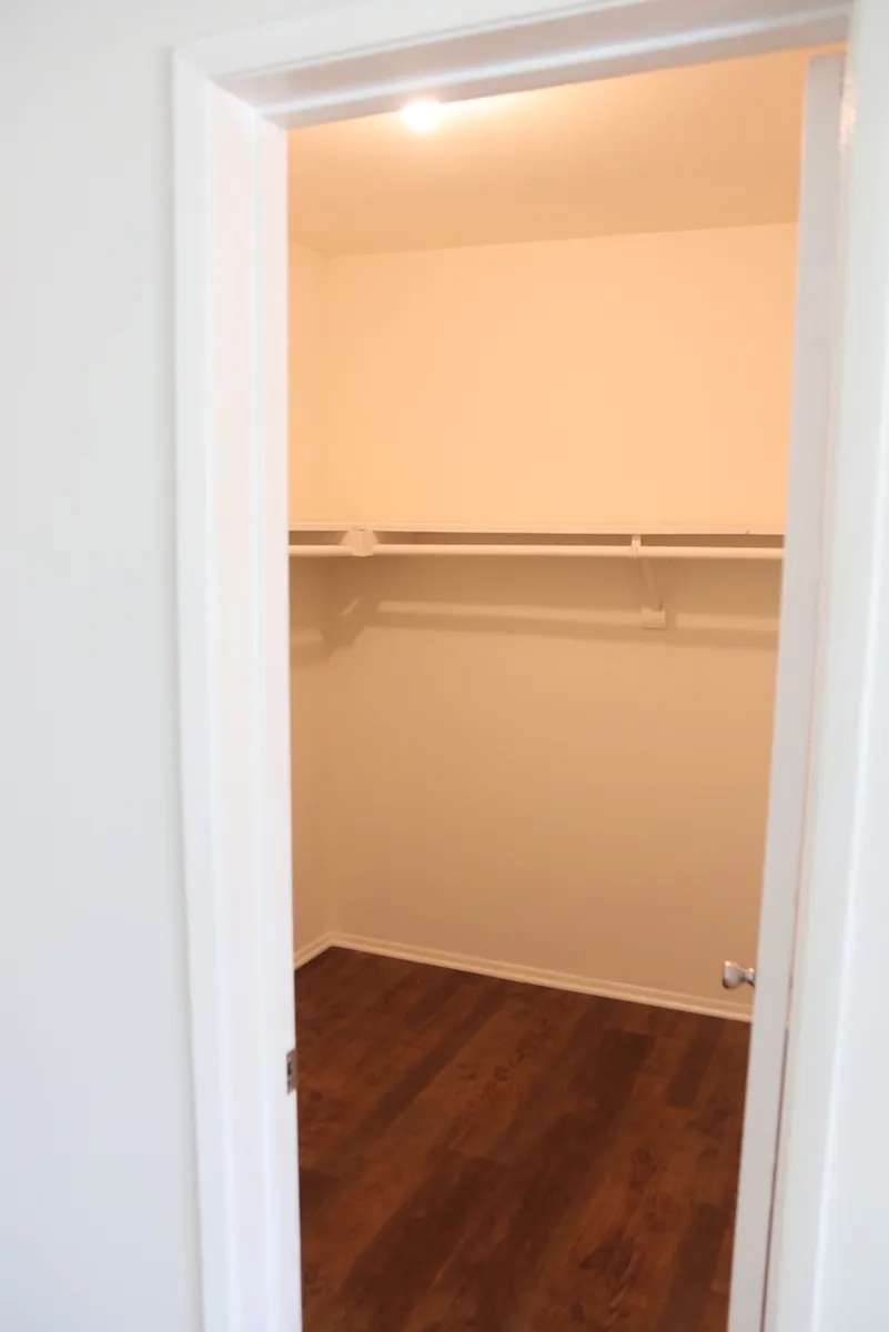 Building Photo - 2059 S Spinnaker St #3
