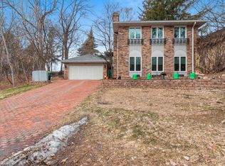 337 Wesley Ave, Green Bay, WI 54302