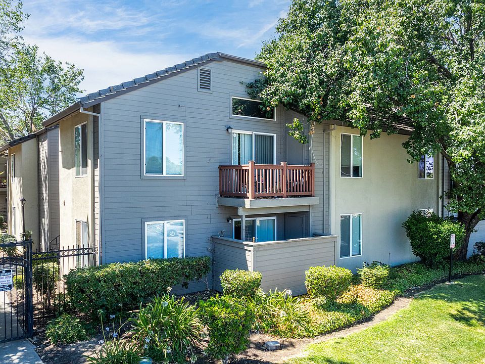 1st image of 2005 San Jose Dr Unit 208